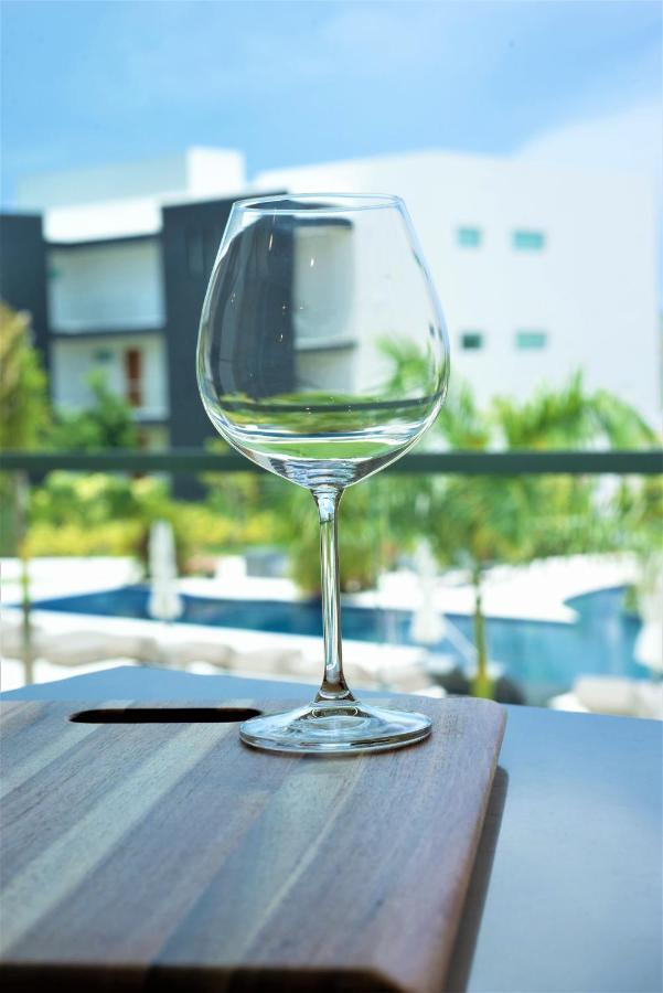 Cayman Luxury Rentals At One Canal Point จอร์จทาวน์ ภายนอก รูปภาพ