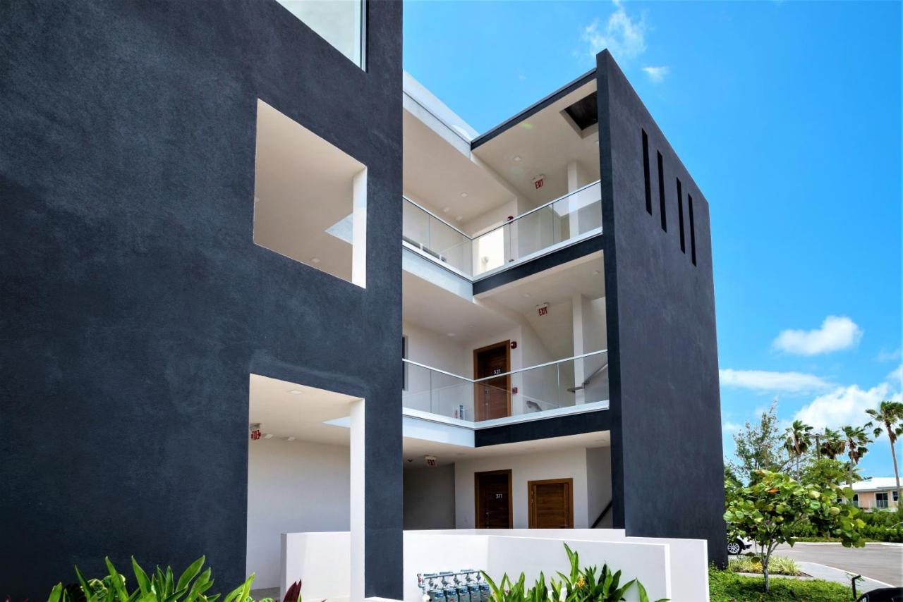 Cayman Luxury Rentals At One Canal Point จอร์จทาวน์ ภายนอก รูปภาพ