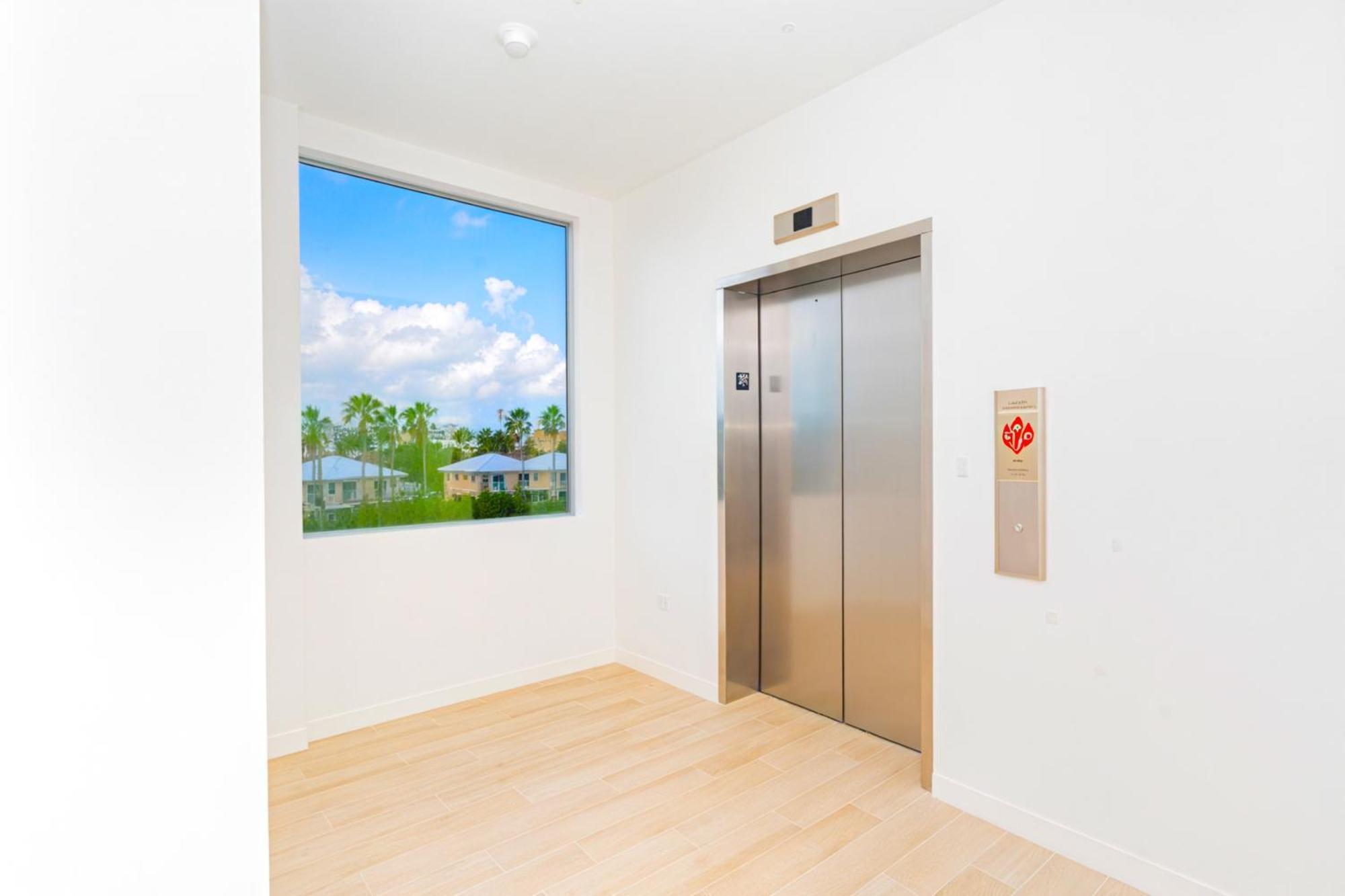 Cayman Luxury Rentals At One Canal Point จอร์จทาวน์ ภายนอก รูปภาพ